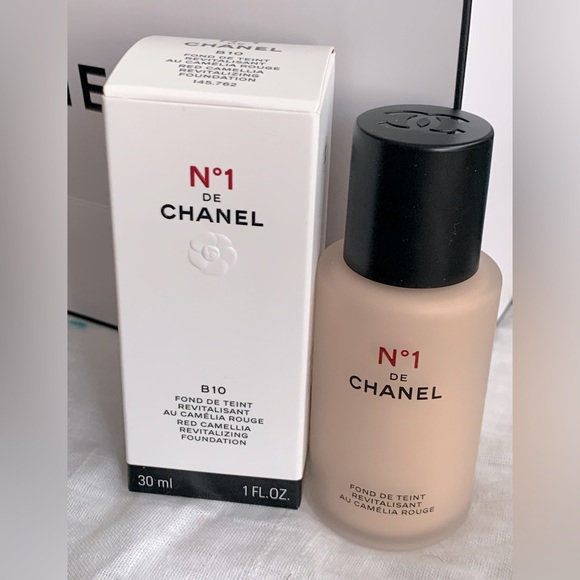 CHANEL Other - NIB No 1 de CHANEL Foundation Shade B10